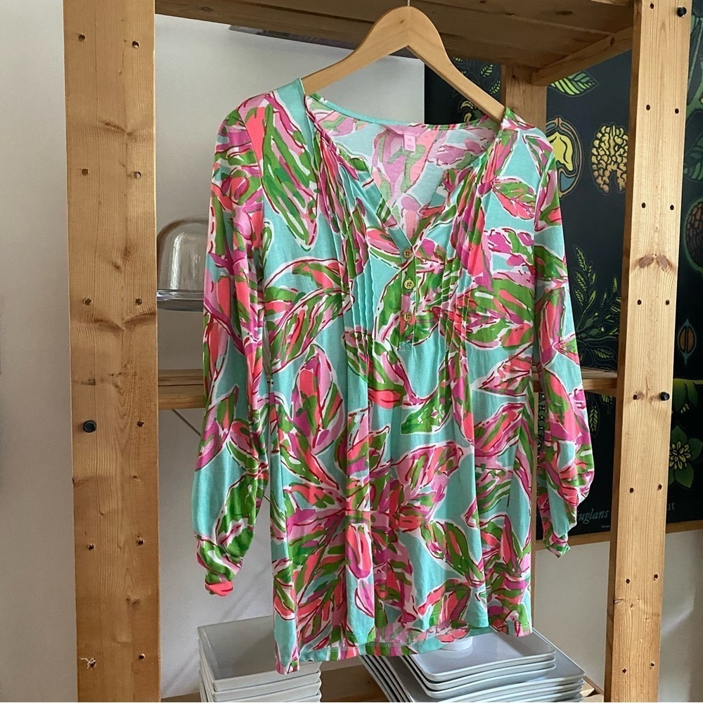Lilly Pulitzer Colorful Dorthy Pintuck Blouse Top Multi in the Vias Print XS - Picture 5 of 16